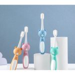 Bàn chải đánh răng cho bé Minisoft cotton toothbrush lông tơ mềm mịn (nhiều mẫu) - Image 2