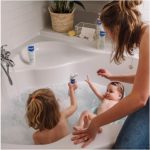 Sữa tắm gội cho bé sơ sinh và trẻ da thường Mustela 500ml (mẫu mới) - Image 3