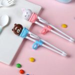 [Thanh lý] Set đũa muỗng nĩa tập ăn dặm hình Gấu brown Thỏ cony cho bé có hộp - Image 3