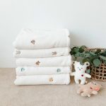 Đồ chơi Thú nhồi bông Organic Monona hình thỏ gấu hổ có bấm chút chít cho bé vui - Image 5