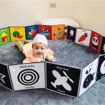 Đồ chơi Bộ thẻ kích thích thị giác cho trẻ sơ sinh dạng đứng Zig zac (mẫu bao bì mới)