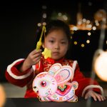 [Tặng quà] Đồ chơi Lồng đèn trung thu hoạt hình 2 mảnh bằng nhựa siêu nhẹ (mẫu có đèn và nhạc) - Image 6