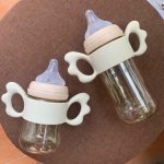 Tay cầm bình sữa hình cánh tiên bằng silicon cho mọi loại bình cho bé tự cầm - Image 3