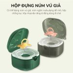 Hộp đựng ti giả / ty ngậm mẫu chân gấu trong suốt style HQ cho bé