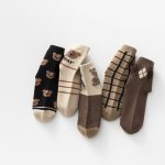 Set 5 đôi vớ / tất hình gấu style Vintage HQ cho bé nhiều mẫu dễ phối đồ - Image 4