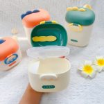 Hộp đựng sữa bột hình Khủng Long cho bé đi ra ngoài - Image 5