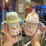 [Thanh lý] Bình uống nước ống hút hình Heo - Gấu - Hươu có dây đeo cho bé nhiều hình nhiều size (có ảnh thật)