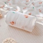 Khăn tắm sợi tre Monona chất liệu organic cao cấp mềm mịn cho bé có hộp giấy (set 1 - set 2) - Image 3