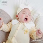 Set quà tặng quần áo phụ kiện HONEE Mary 3 món cho bé gái từ sơ sinh - Image 5