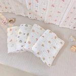 Khăn tắm xô 6 lớp Monona mẫu trắng in họa tiết vải mềm cho bé - Image 4