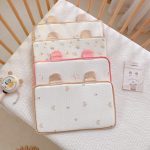 Gối cao su non tai gấu Monona MNN057 vải Cotton waffle / vải Muslin in họa tiết cho bé - Image 3
