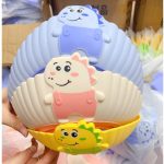 Mũ gội đầu Nón tắm chắn nước họa tiết khủng long chibi cho bé - Image 6
