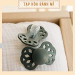 Ty ngậm giả ti núm đối xứng silicone BIBS INFINITY SYMMETRICAL cho bé từ sơ sinh