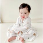 Khăn tắm sợi tre Joonee x Monona họa tiết hình xinh cho bé - Image 2